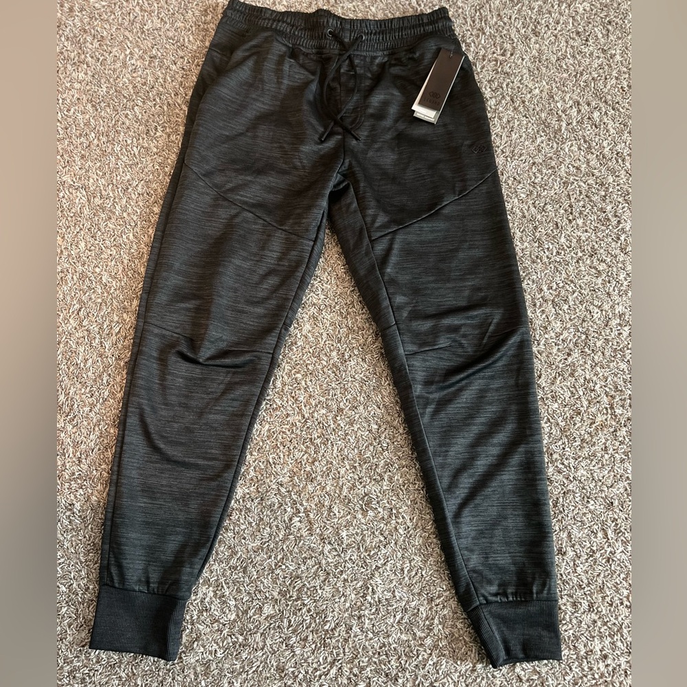 NWT Legend Men’s Size M Jogger